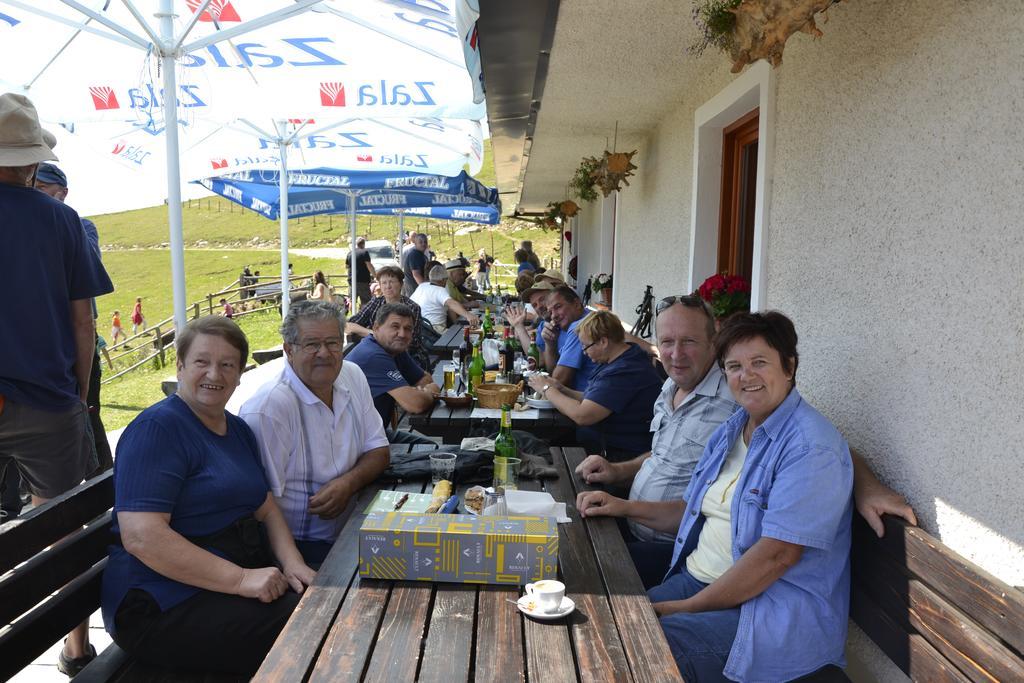 Ekoturizem Vizencar Hotel Cerklje na Gorenjskem Exterior photo